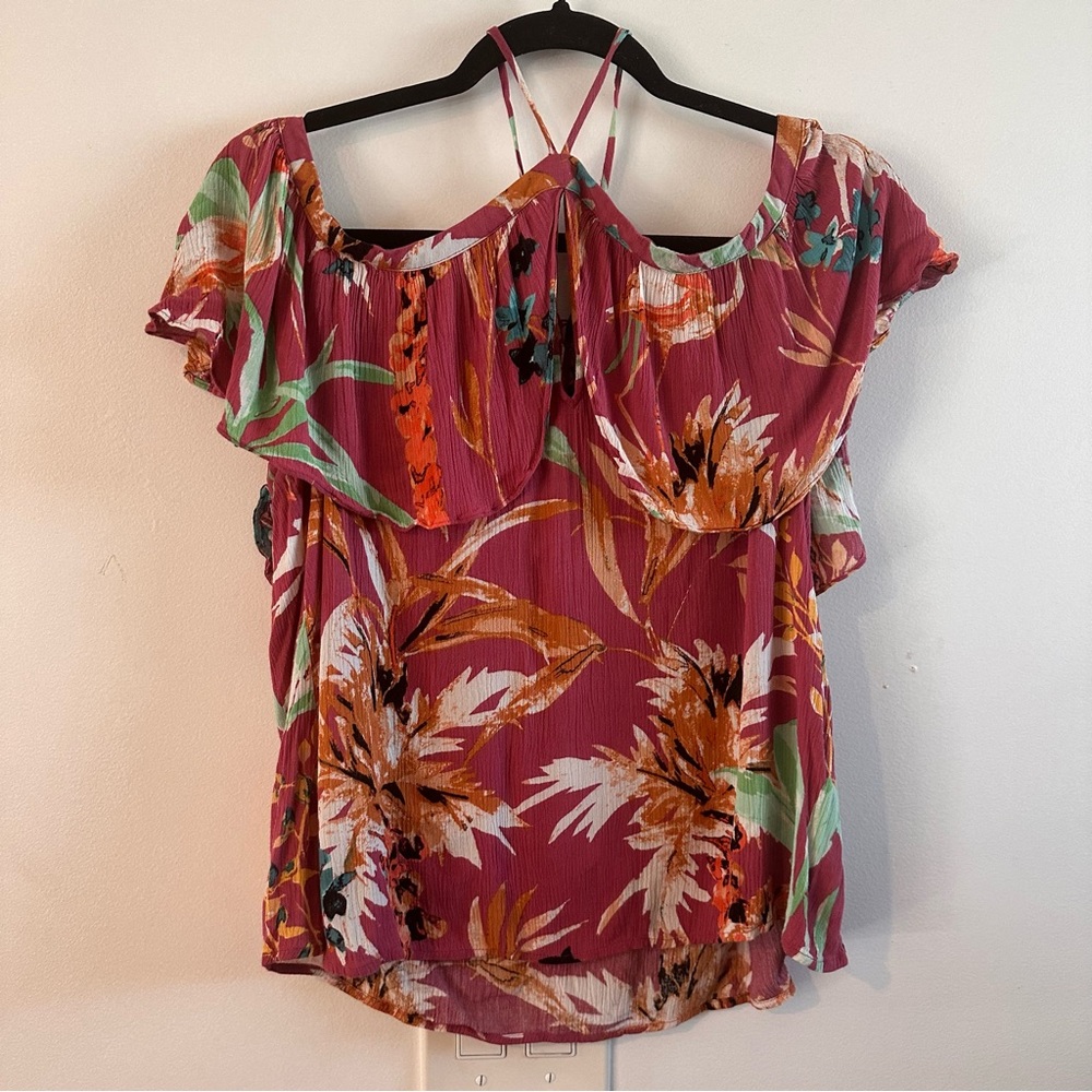 Size M blouse from Express. Tropical design.